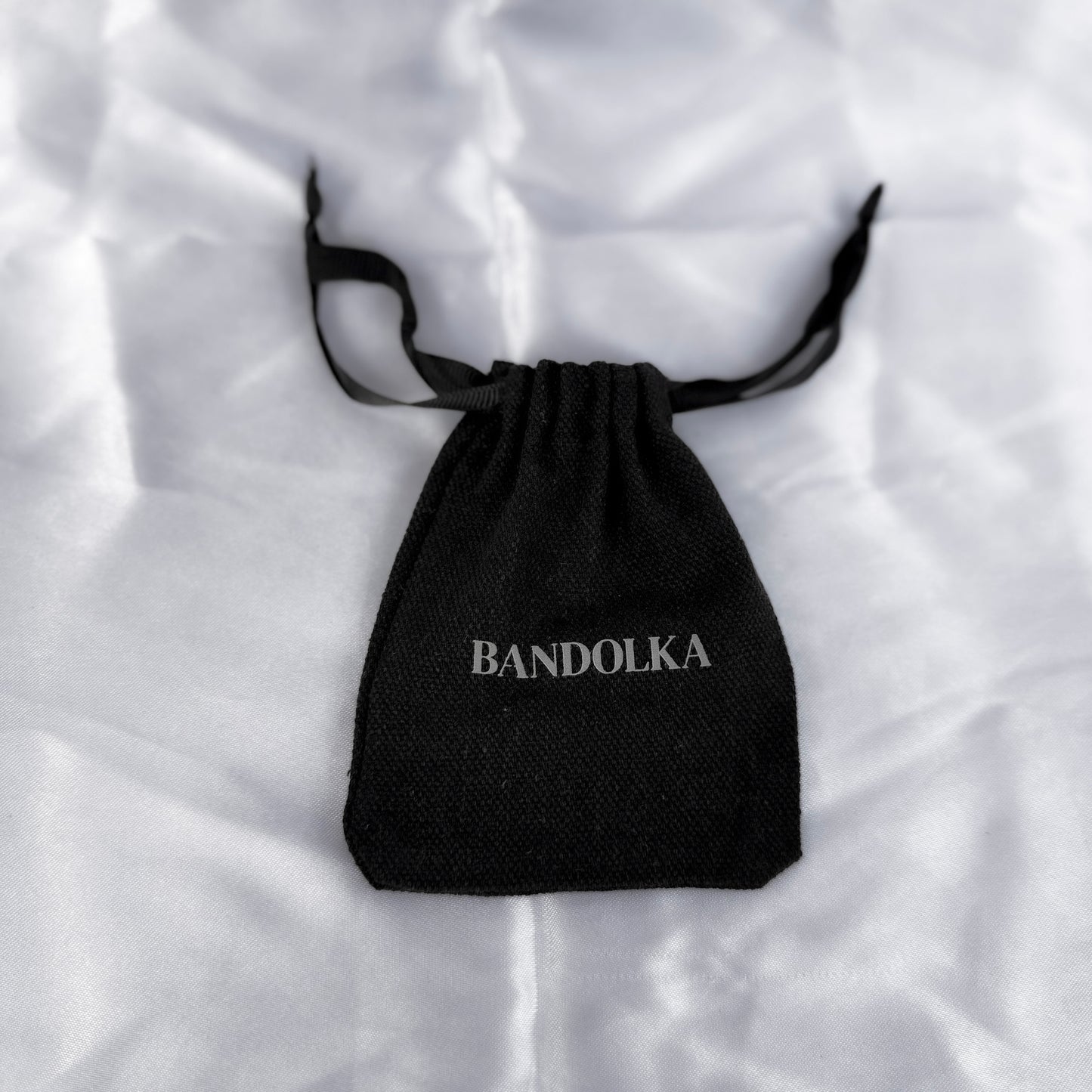 BANDOLKA gift box with green necklace and bracelet
