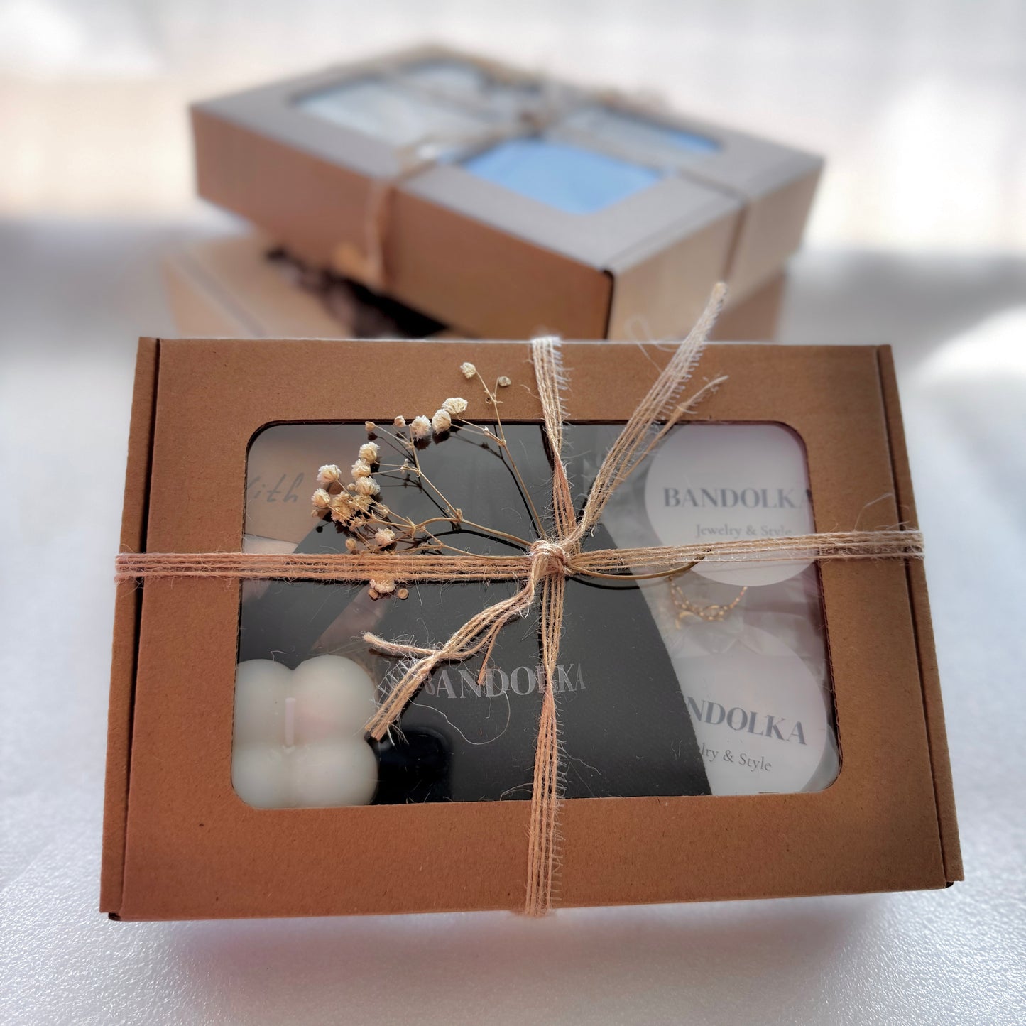 BANDOLKA gift box with popular ring, bracelet and necklace